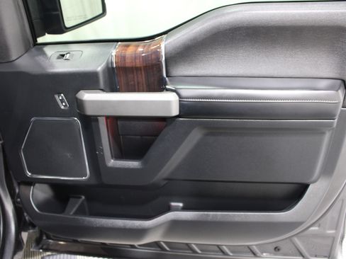 Used 2015 Ford F150 Platinum w/ Trailer Tow Package AWD/4WD image 27