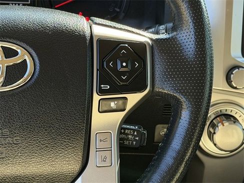 Used 2023 Toyota 4Runner SR5 Premium image 16