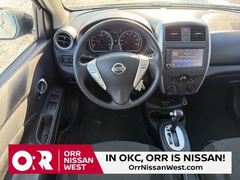 Used 2019 Nissan Versa SV image 21