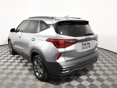 Used 2023 Kia Seltos S w/ Navigation Package AWD/4WD image 4