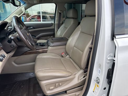 Used 2018 Chevrolet Suburban LT AWD/4WD image 22