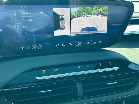 New 2026 Buick Enclave Sport Touring w/ Power Package FWD image 30
