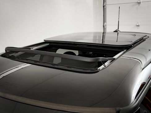 Used 2024 MINI Cooper SE image 14