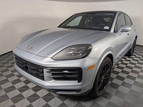 New 2026 Porsche Cayenne Coupe AWD/4WD image 1