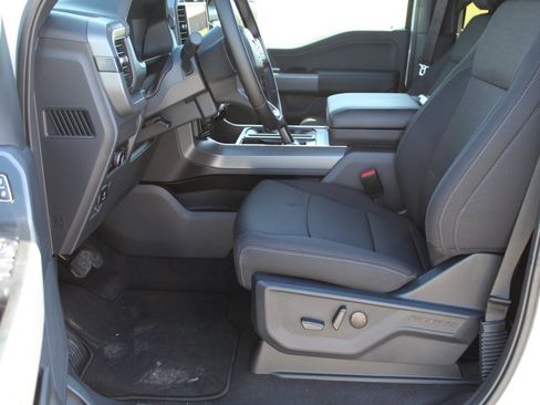 New 2025 Ford F150 XLT w/ Equipment Group 302A MID image 3