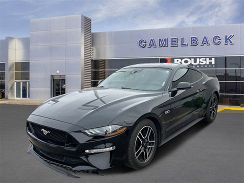 Used 2022 Ford Mustang GT Premium image 12