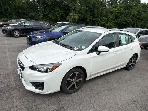 Used 2019 Subaru Impreza 2.0i Premium w/ Eyesight & BSD/Rcta & SRF AWD/4WD image 17