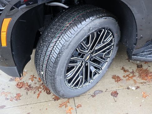 New 2025 Chevrolet Suburban Premier w/ Sun And Tow Package image 50