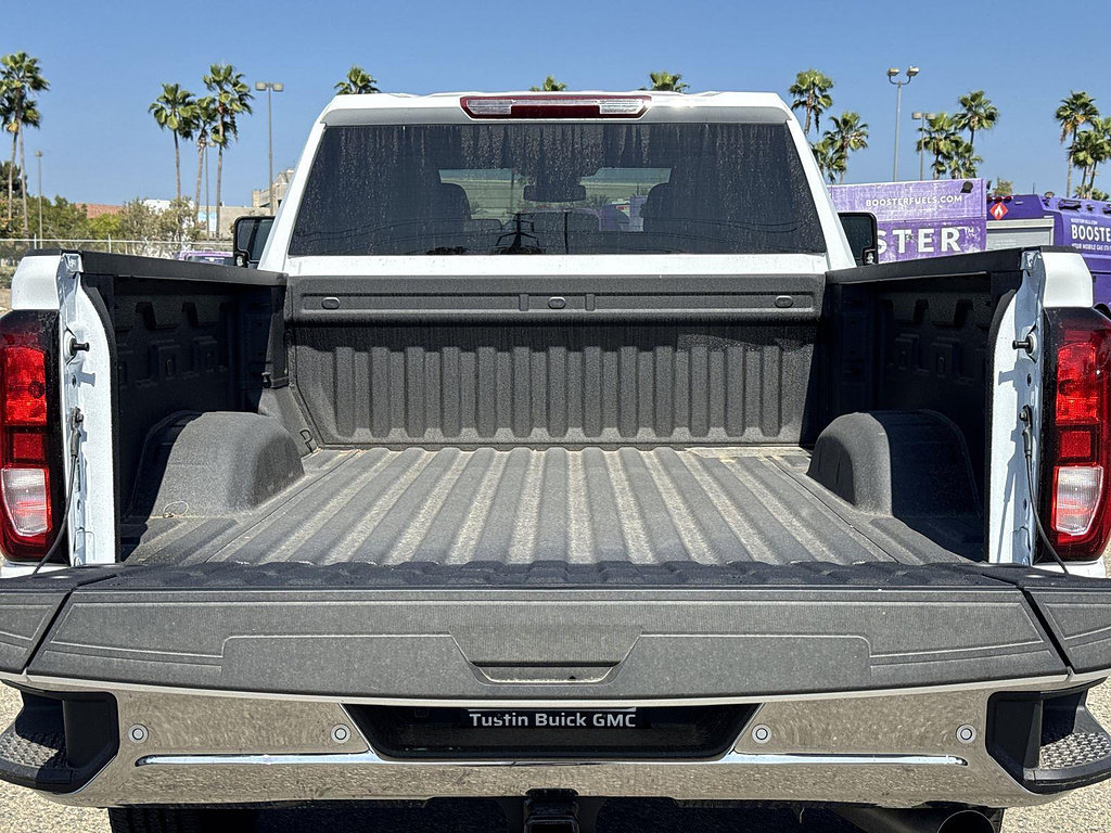 New 2026 GMC Sierra 2500 Pro w/ 1SA Pro Safety Plus Package AWD/4WD image 1
