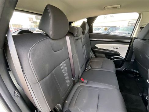Used 2023 Hyundai Tucson SEL image 16