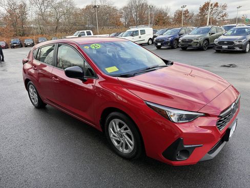 Certified 2025 Subaru Impreza 2.0i image 7