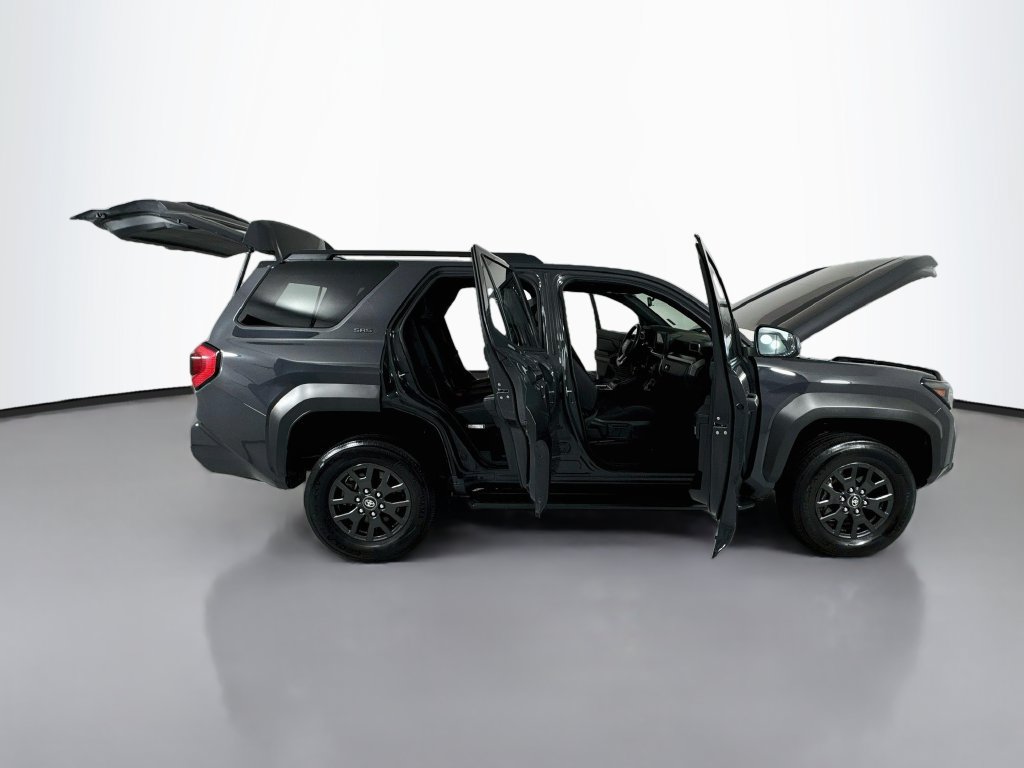 Used 2025 Toyota 4Runner SR5 AWD/4WD image 23