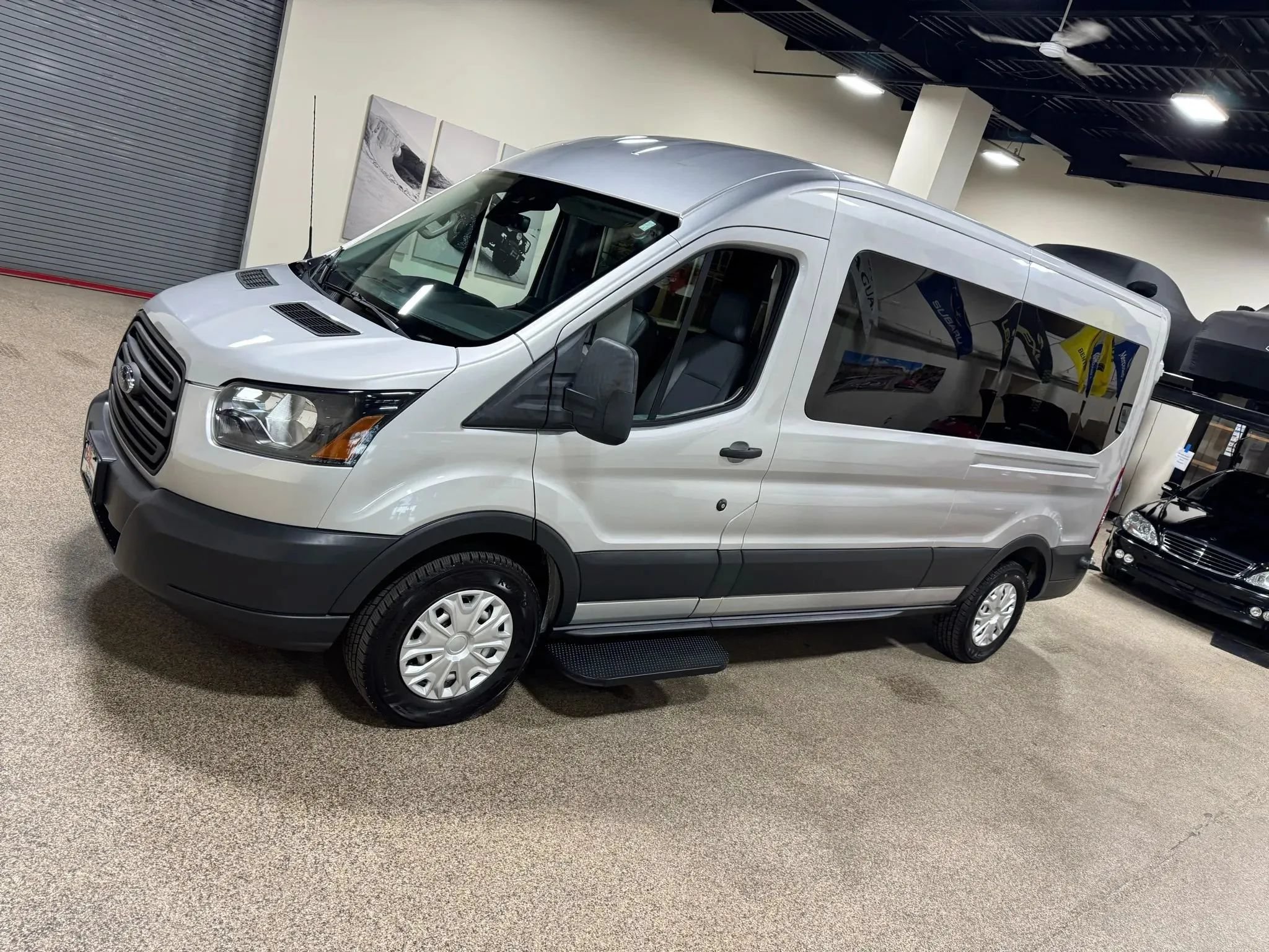 Used 2015 Ford Transit 250 148 Medium Roof RWD image 10