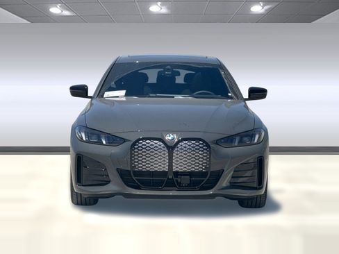 New 2026 BMW i4 eDrive40 w/ M Sport Package RWD image 5