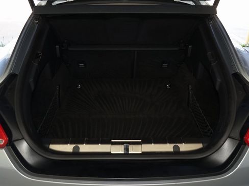 Used 2014 Porsche Panamera S image 30