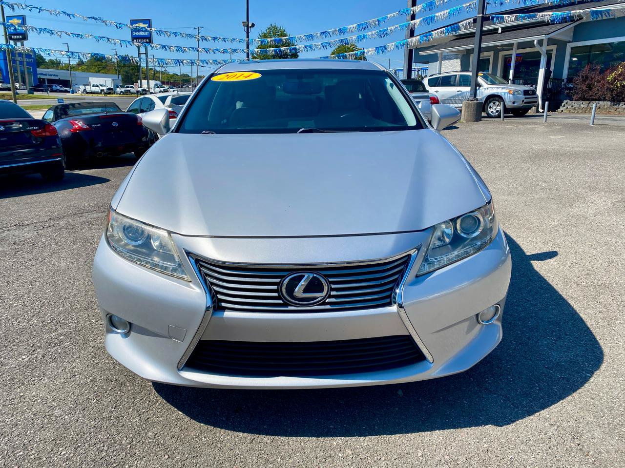 Used 2014 Lexus ES 350 FWD image 2