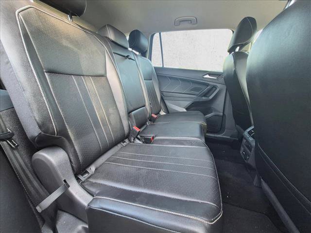 Used 2022 Volkswagen Tiguan SE FWD image 19