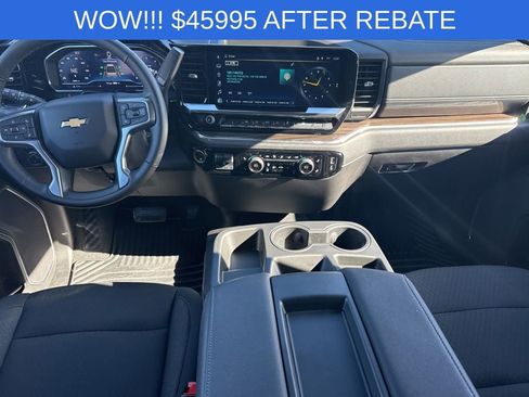 Used 2025 Chevrolet Silverado 1500 LT image 11