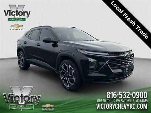 Used 2024 Chevrolet Trax RS image 8