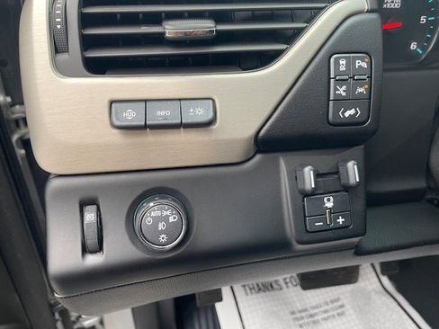 Used 2019 GMC Yukon XL Denali w/ Denali Ultimate Package image 15