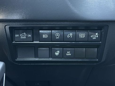 Used 2023 Toyota Tundra Platinum RWD image 22