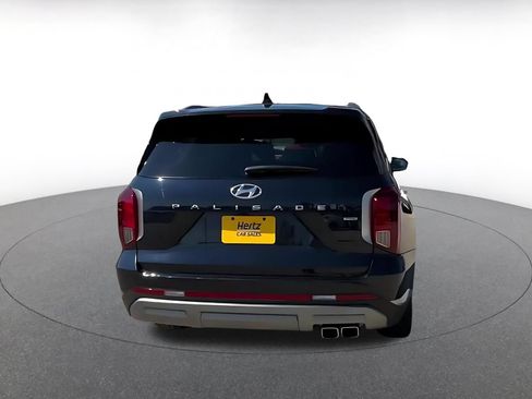 Used 2025 Hyundai Palisade SEL AWD/4WD image 12