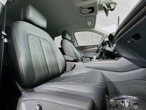 Certified 2023 Audi Q5 Premium AWD/4WD image 25