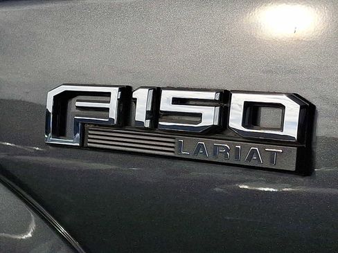 Used 2019 Ford F150 Lariat image 29