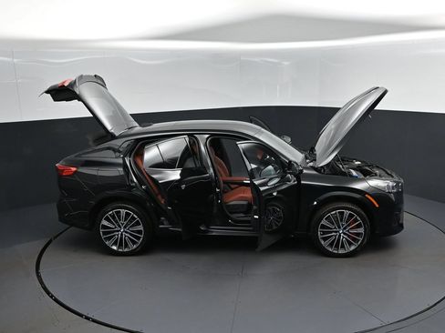 New 2026 BMW X2 xDrive28i w/ Technology Package AWD/4WD image 50