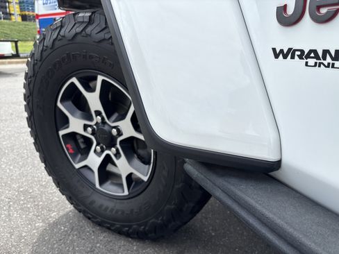 Used 2021 Jeep Wrangler Unlimited Rubicon image 12