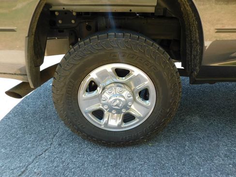 Used 2025 RAM 2500 Tradesman AWD/4WD image 8