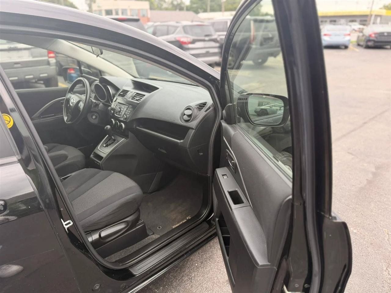 Used 2012 MAZDA MAZDA5 Sport FWD image 36