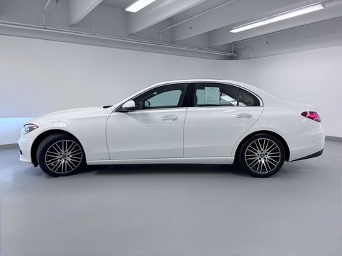 Used 2024 Mercedes-Benz C 300 4MATIC Sedan image 5
