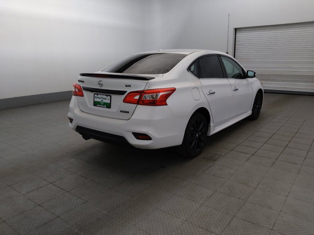 Used 2018 Nissan Sentra SR Turbo w/ SR Midnight Edition Package FWD image 9