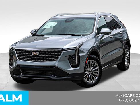 Used 2025 Cadillac XT4 Premium Luxury FWD image 1