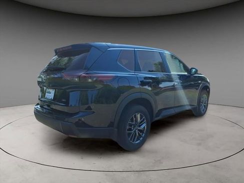 New 2026 Nissan Rogue S image 8