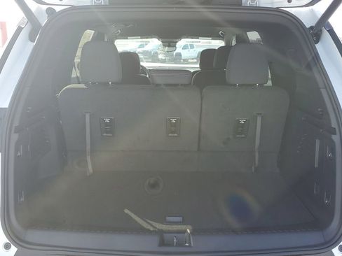 New 2026 Chevrolet Traverse LT w/ Driver Confidence Package image 8