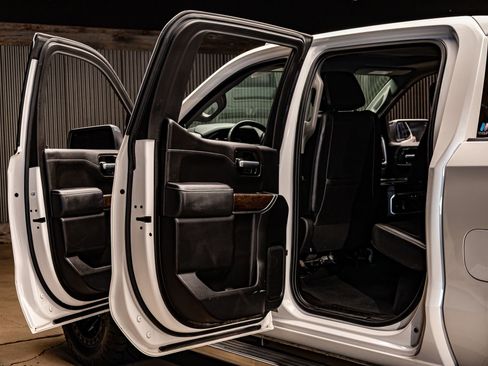 Used 2021 GMC Sierra 1500 Denali w/ Denali Ultimate Package image 27