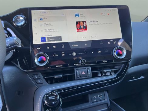 New 2026 Lexus NX 450h+ F Sport image 22