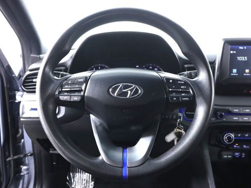 Used 2019 Hyundai Veloster 2.0 FWD image 11