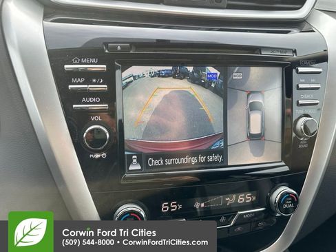 Used 2016 Nissan Murano Platinum image 12