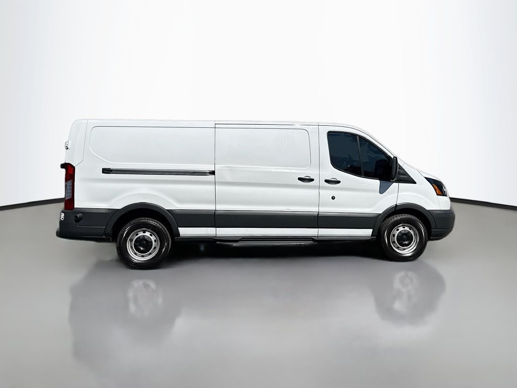 Used 2018 Ford Transit 250 148 Low Roof RWD image 6