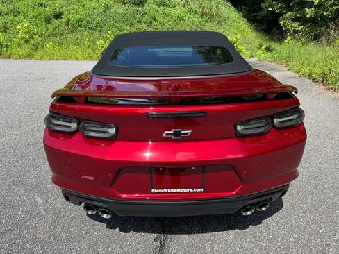 Used 2023 Chevrolet Camaro SS RWD image 28