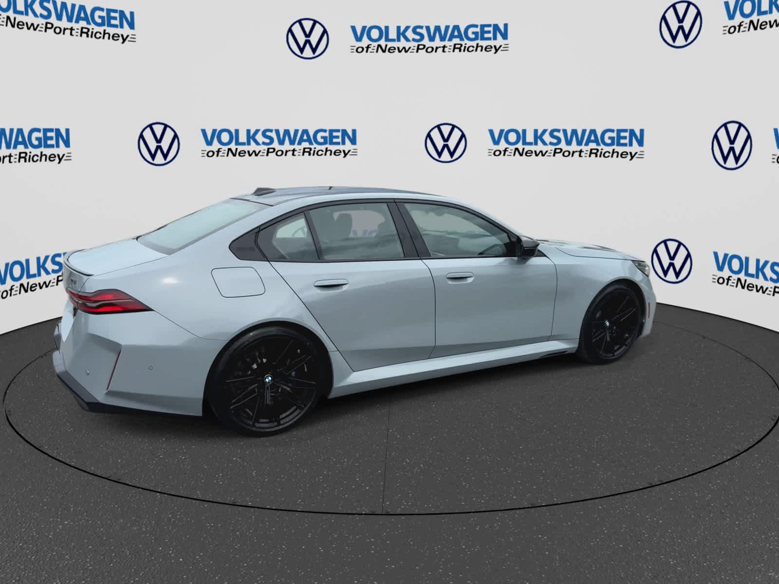Used 2026 BMW M5 AWD/4WD image 8