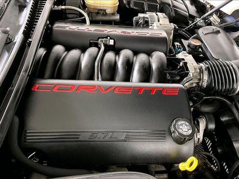 Used 2002 Chevrolet Corvette Coupe w/ Preferred Equipment Group2 image 22