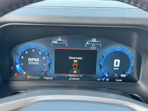 New 2025 Ford Bronco Badlands image 7