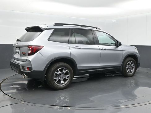 Used 2022 Honda Passport TrailSport image 8