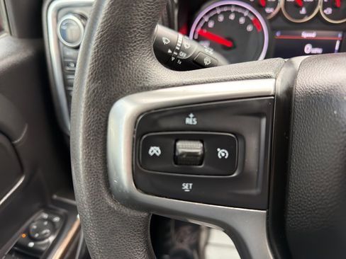 Used 2020 Chevrolet Silverado 1500 LT image 18