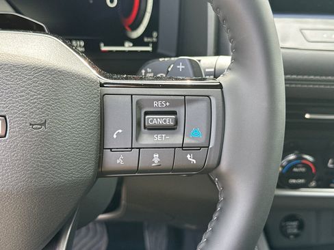 New 2026 Nissan Rogue Platinum w/ Tech Package AWD/4WD image 26