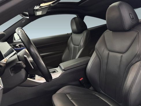 Used 2023 BMW 430i Coupe w/ M Sport Package image 20